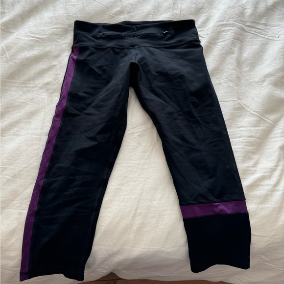 Nancy Rose Capri work out pants size 6 - Picture 5 of 6